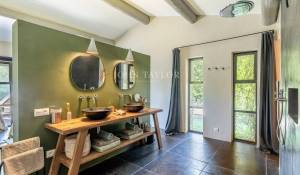 Prodej Vlastnictví Ménerbes