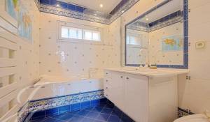 Prodej Vlastnictví Simiane-Collongue