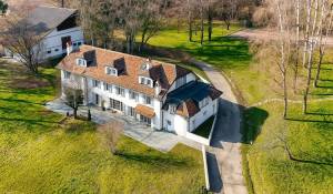 Prodej Vlastnictví Yens