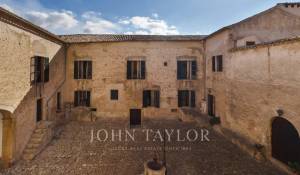 Prodej zámek Puigpunyent