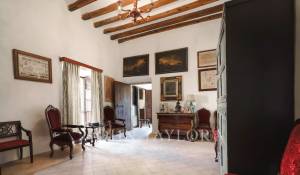 Prodej zámek Puigpunyent