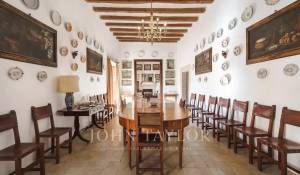 Prodej zámek Puigpunyent