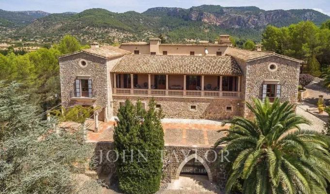 Prodej zámek Puigpunyent