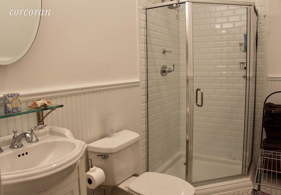 Reklama Pronájem Byt East Hampton (11937) ref:109656