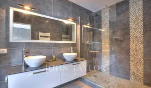 Pronájem Dům Valbonne