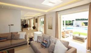 Pronájem Dům Valbonne