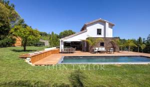 Pronájem Dům Valbonne