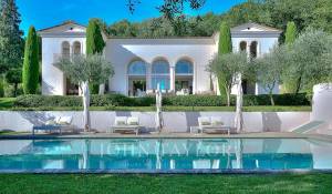 Pronájem Dům Valbonne