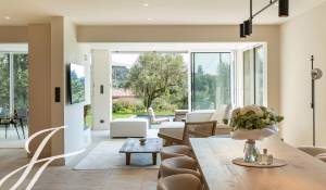 Pronájem Dům Valbonne