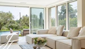 Pronájem Dům Valbonne