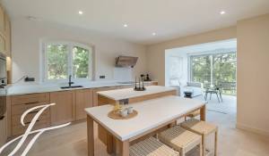 Pronájem Dům Valbonne