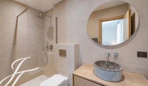 Pronájem Dům Valbonne