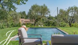 Pronájem Dům Valbonne