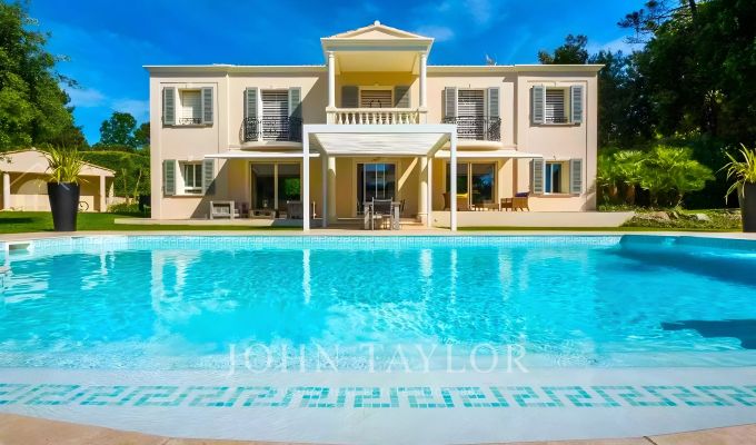 Pronájem Dům Valbonne