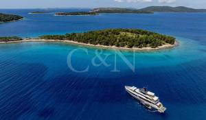 Pronajem Motorová jachta 