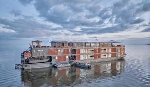 Pronajem Motorová jachta 