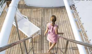 Pronajem Motorová jachta 