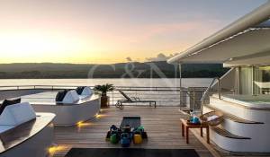 Pronajem Motorová jachta 