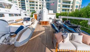 Pronajem Motorová jachta 