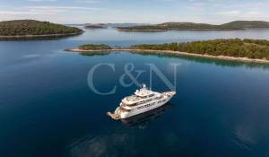 Pronajem Motorová jachta 