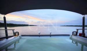 Pronajem Motorová jachta 