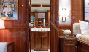 Pronajem Motorová jachta 