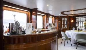 Pronajem Motorová jachta 