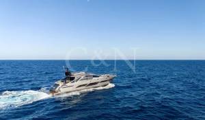 Pronajem Motorová jachta 