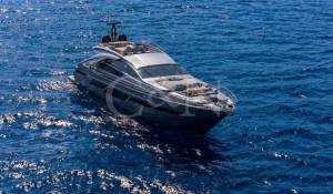 Pronajem Motorová jachta 