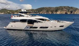 Pronajem Motorová jachta 