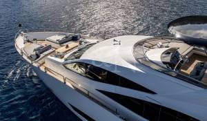 Pronajem Motorová jachta 