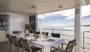 Pronajem Motorová jachta 