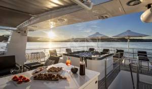 Pronajem Motorová jachta 