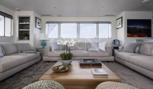 Pronajem Motorová jachta 