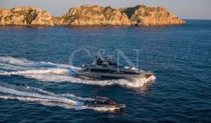 Pronajem Motorová jachta 