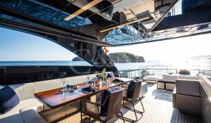 Pronajem Motorová jachta 