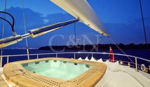 Pronajem Plachetní jachta 