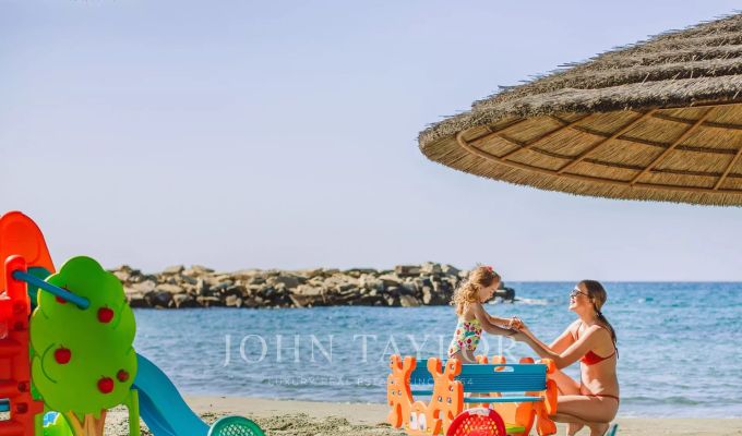 Pronájem Servisní byt Agios Tychonas