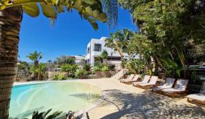 Pronájem Vila Cap Martinet