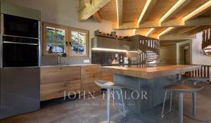 Sezónní pronájem Chalet Crans-Montana