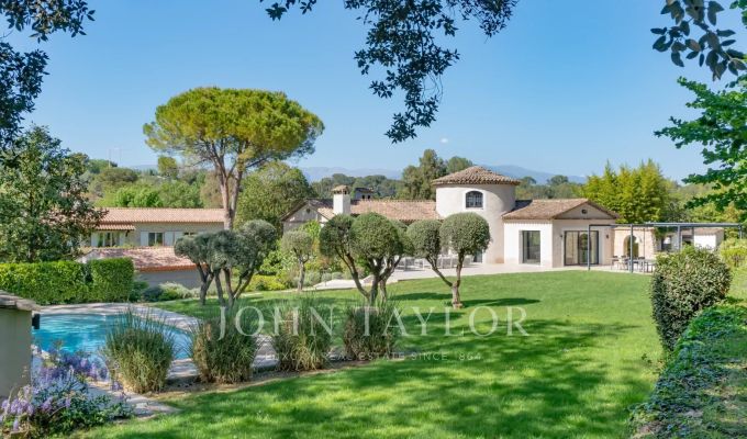 Sezónní pronájem Dům Mougins