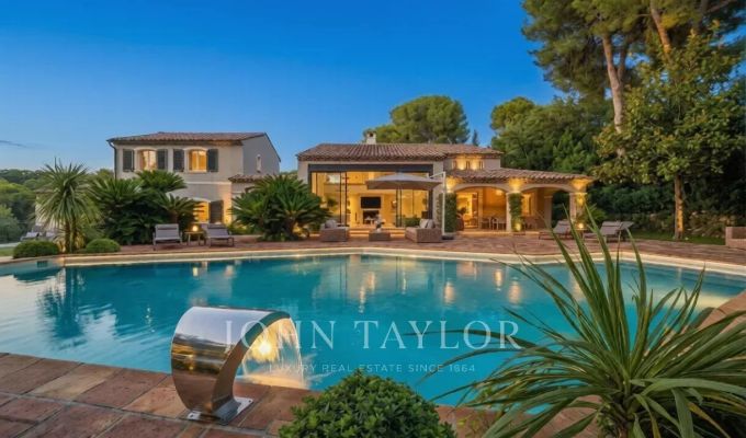 Sezónní pronájem Dům Mougins