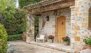 Sezónní pronájem Dům Valbonne