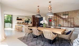 Sezónní pronájem Vila Cap Martinet