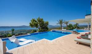 Sezónní pronájem Vlastnictví Grimaud