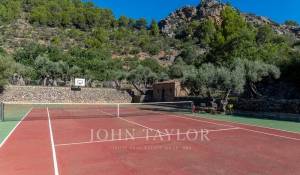 Sezónní pronájem zámek Sóller