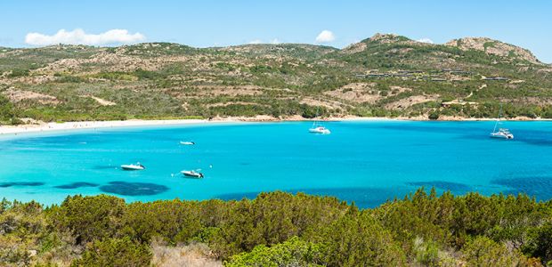 Luxusní realitní kancelár PORTO-VECCHIO