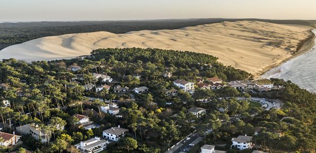 Luxusní realitní kancelár PYLA - ARCACHON