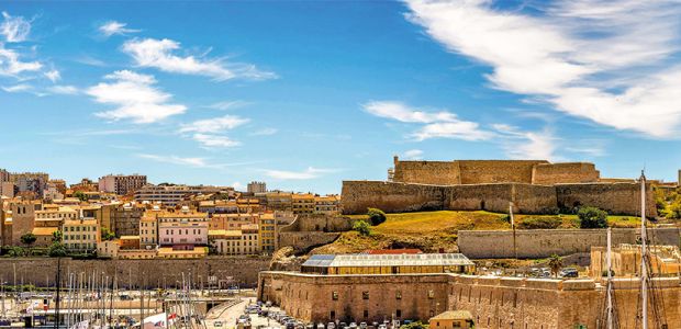 Luxusní realitní kancelár MARSEILLE