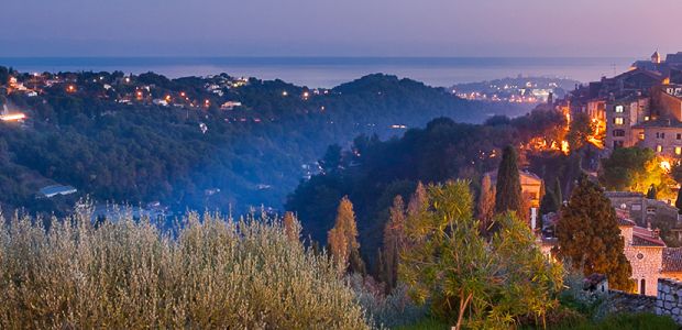 Luxusní realitní kancelár La Colle-sur-Loup